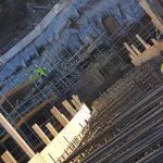 Minnested i Hole, Utøykaia bilde