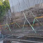 Minnested i Hole, Utøykaia bilde