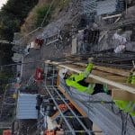 Minnested i Hole, Utøykaia bilde